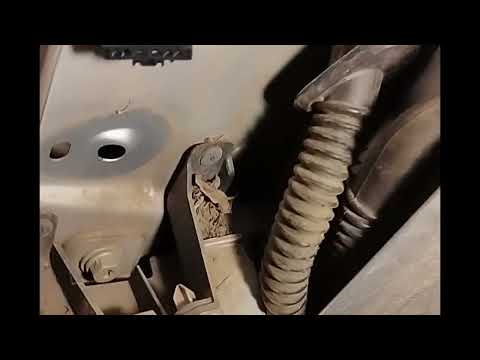 Видео: Ремонт проводки задней двери Лада Ларгус.