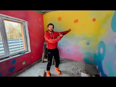 Видео: Жена уже обои клеит, а еще дом не достроил.