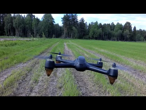 Видео: (7) Hubsan H501S Что будет если сядет батарея на пульте во время полёта?
