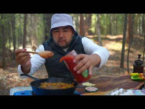 Видео: ШАКШУКА | ЗАВТРАК НА ПРИРОДЕ | ТУРЕЦКИЙ ОМЛЕТ | Как приготовить яичницу | Блюда на сковороде