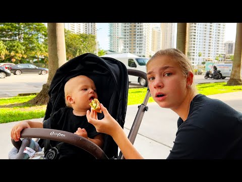 Видео: Целый день с детьми в 16 лет!