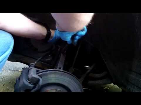 Видео: Hyundai Santa Fe 2001-2006, замена передних стоек