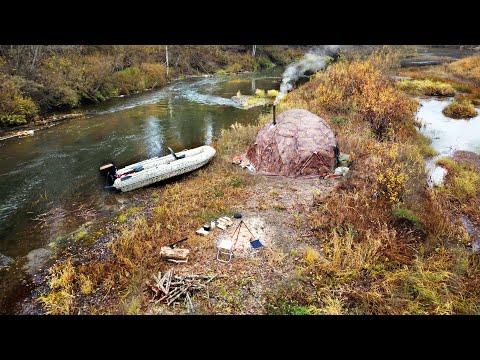 Видео: 4 ДНЯ В ТАЙГЕ С БАТЕЙ. ЖИВЁМ В ПАЛАТКЕ НА ОСТРОВЕ . ОСЕННИЙ ПРОМЫСЕЛ. ЗАБРАЛИСЬ В ГЛУШЬ. Часть 1