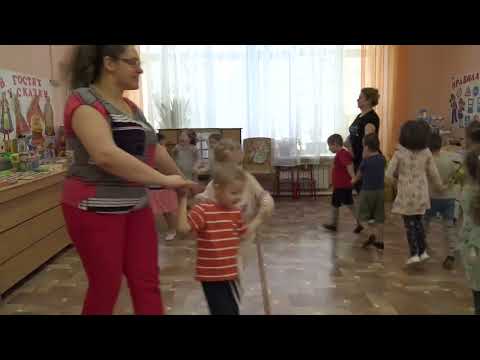 Видео: Пошаговое разучивание танца с детьми видео. Пронина Е.В.