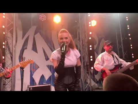 Видео: Лена Катина (t.A.T.u.)-Белла Чао. 07.11.2025 года, ресторан Токио city, Санкт-Петербург.