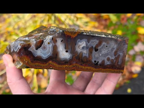 Видео: Резка больших блоков пластового агата