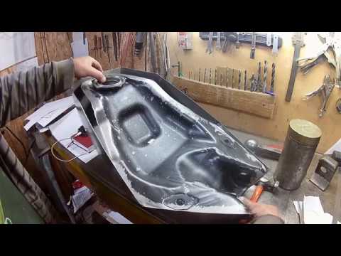 Видео: Making gas tank for Kawasaki Versus 650  Изготовление бака для Кавасаки Версус 650