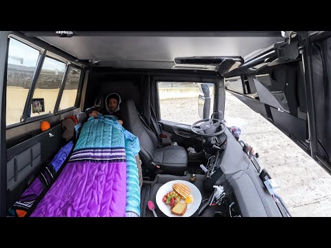 Видео: РЭЛАКСАЦЫЯ СОЛА КЕМПІНГ У ВЯЛІКІМ ТРАНСПАРЦЕ Ў ДАЖДЖЫ [СПАКОЙНАЯ - СПАНАК - ЕСТ] ДАЖДЖЫ ASMR