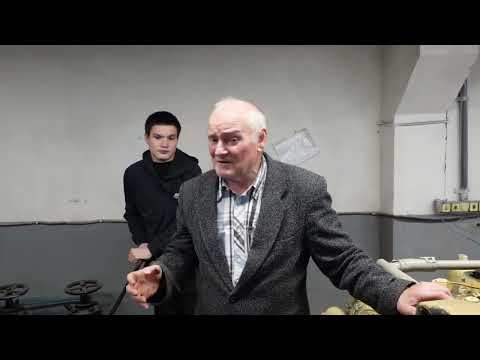 Видео: 483. Обзор двигателя 6ч18/22 в лаборатории техникума водных магистралей им Орешкова.