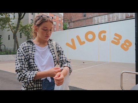 Видео: мы его потеряли... VMAs (vlog 38) | Polina Sladkova