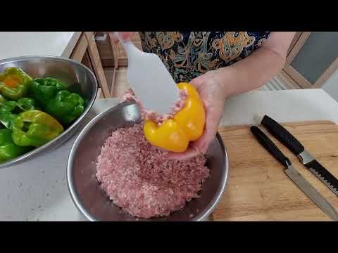 Видео: НЕ КУЛИНАРНЫЙ КАНАЛ|ФАРШИРОВАННЫЙ ПЕРЕЦ/NOT A CULINARY CHANNEL|STUFFED PEPPER