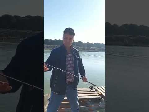 Видео: Рыбалка Турция,Анталия река Аксу кефаль на ракаловку....