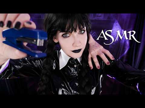 Видео: АСМР Уэнсдей Аддамс 🖤 "Забота" о Руке 🕷️ ASMR Wednesday Addams Takes Care of Hand 🖤🕸️