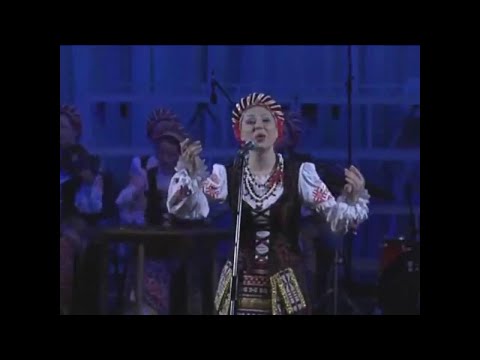 Видео: Кацярына Булатоўская - Край мой любы, дарагi
