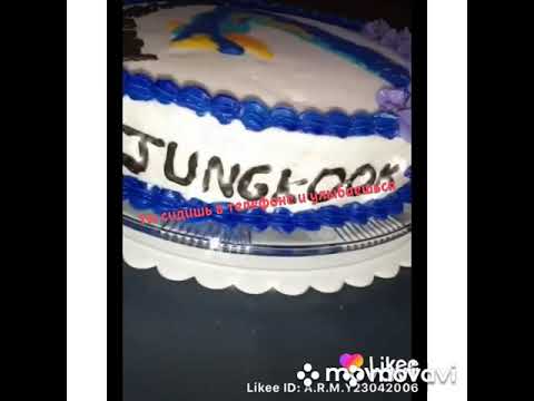 Видео: Реакция Bts когда ты сидишь в телефоне и улыбаешься.