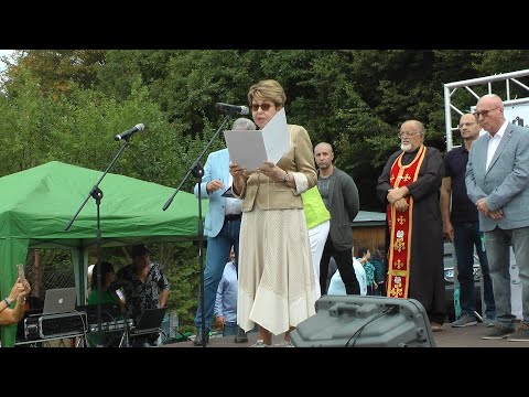 Видео: Посланик Митрофанова поздрави на български език участниците в събора на русофилите