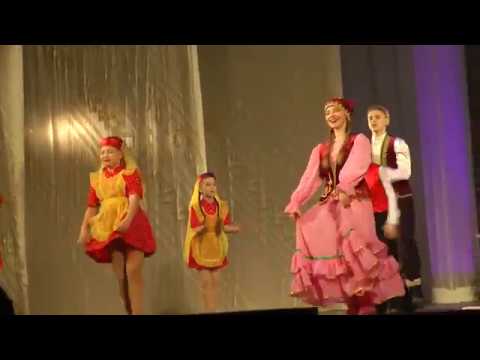 Видео: ТАТАРСКИЙ ТАНЕЦ "САБАНТУЙ".