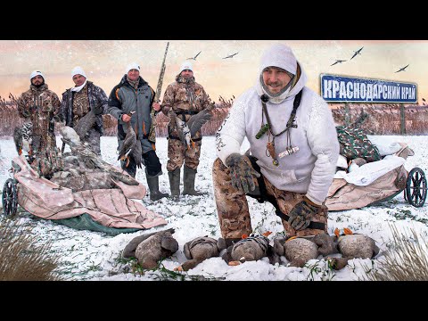 Видео: Экстремальная ОХОТА НА ГУСЯ  в -22 ℃. Мы знали, что гуси прилетят.