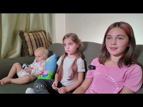 Видео: Let's play! Кира и Доминика играют в астроботов на PS5pro