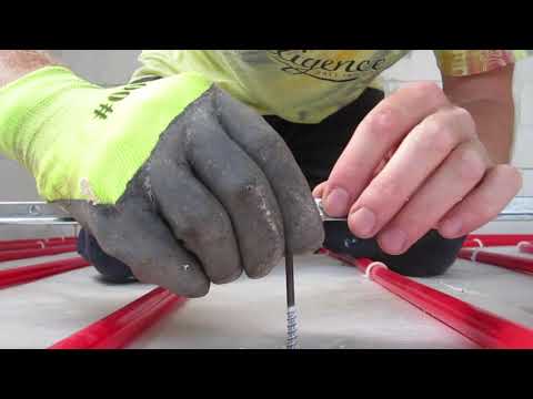 Видео: Электрика по полу и теплые полы часть 1