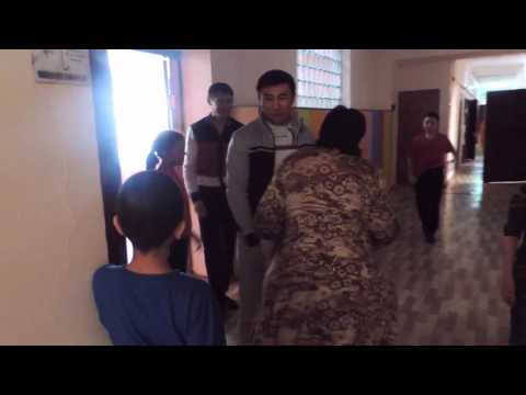 Видео: "Жетім көрсең жебей жүр, қолынан ұстап демей жүр"- Ардақ Назаров