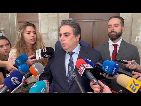 Видео: Асен Василев: МВР лъже грозно!