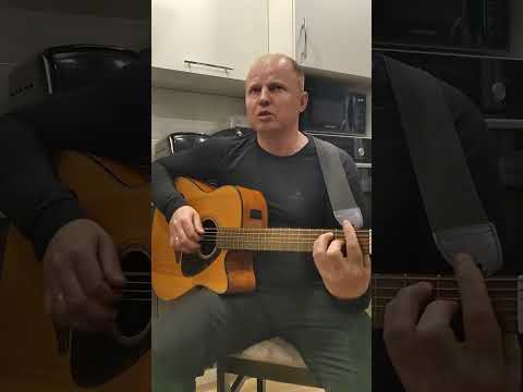 Видео: Спокойная ночь, один из лучших каверов под гитару