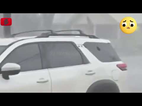 Видео: КИТАЙ В СМУТЕ: град и наводнения опустошили Гуйлинь — горы разрушены, деревни затоплены