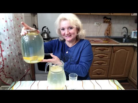 Видео: Консервируем березовый сок . Вкусный, как лимонад.