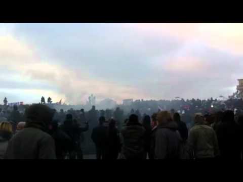 Видео: Москва. Манежная площадь. 11 декабря 2010 год.