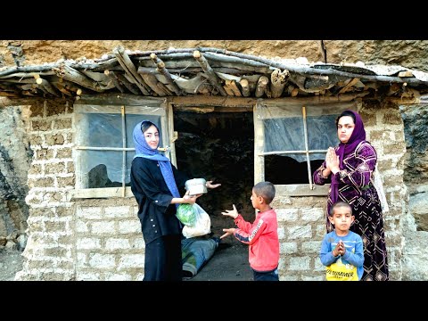 Видео: Невероятная хижина бездомной матери после долгих лет лишений