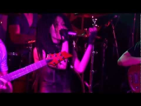 Видео: Timequake feat. Nookie (СЛОТ) - Вверх (live)