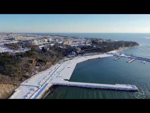 Видео: Hасам-натам с мъника (Dji Neo) Flight with dji Neo over the coast of Byala .