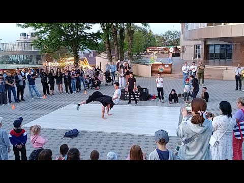 Видео: #Анапа Уличное шоу 2023