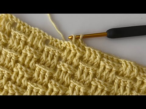 Видео: Супер легкий быстрый узор вязания детского одеяла крючком для начинающих / пошаговое вязание крючком