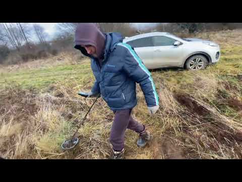 Видео: Битва титанов-металлоискателей эквинокс 900 и нокта макро легенд