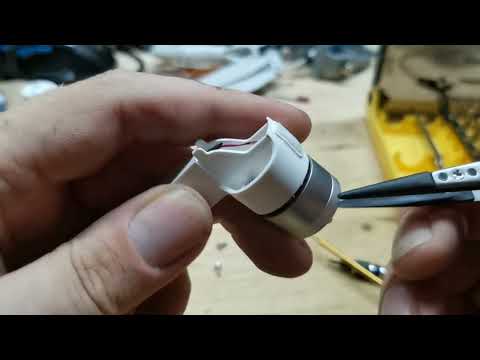 Видео: Как снять мотор на FIMI X8 Se