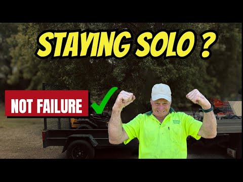 Видео: Бизнес по уходу за газоном в одиночку: как добиться успеха без команды