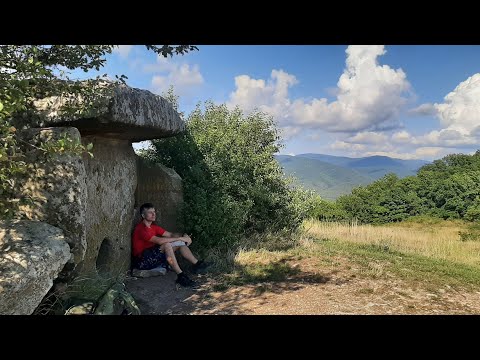 Видео: Дольмены р. Ачибс и горы Нексис