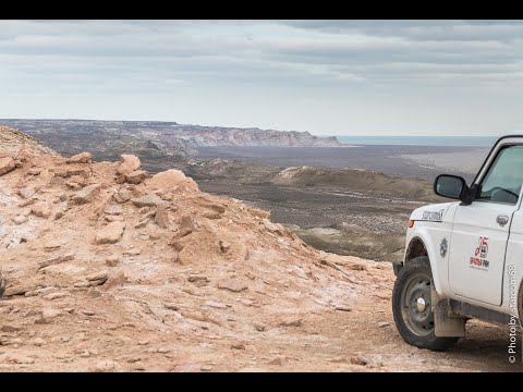 Видео: Восточный чинк плато Устюрт и спуск к Аральскому морю