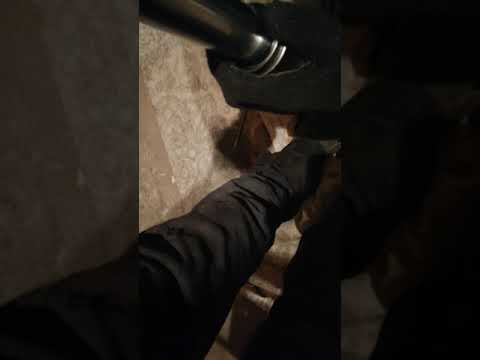 Видео: Заміна сальників вилки мотоцикла loncin lx 250 gy-3