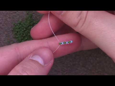 Видео: Изучите основы плетения «лесенка» — урок по бисероплетению для начинающих от Aura Crystals
