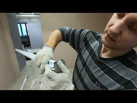 Видео: Как мы делаем натяжные потолки в квартире - СВЕТОВЫЕ ЛИНИИ и многое другое  Подробный монтаж