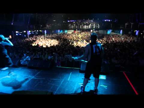 Видео: Radio ЧАЧА "Крошка" 2012 Live in Arena Moscow