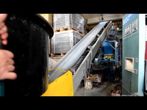 Видео: Линия по производству шлакоблока на базе вибропресса KR-281