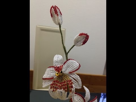 Видео: ОРХИДЕЯ ИЗ БИСЕРА. Часть 4/5.  Orchid out of beads. DIY. БИСЕРОПЛЕТЕНИЕ ДЛЯ НАЧИНАЮЩИХ