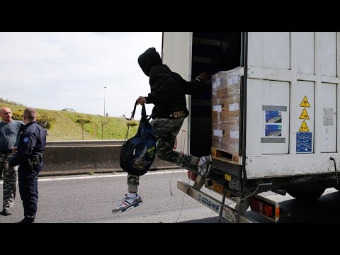 Видео: Нелегалы в Calais. Генераторы Valeo.