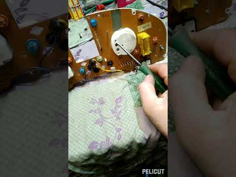 Видео: щиток приборов ауди 80. разборка и ремонт.