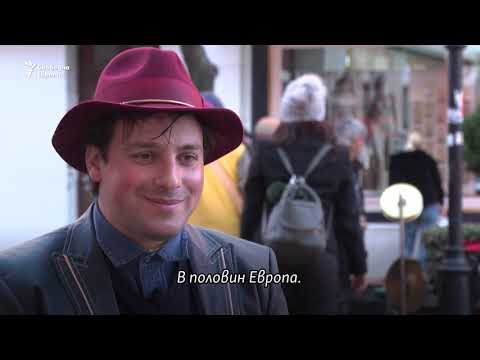 Видео: Исус, който може да изсвири всичко на акордеон