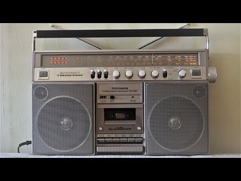 Видео: Telefunken CR100 и Cobra 425. Тайваньский голубь и змея